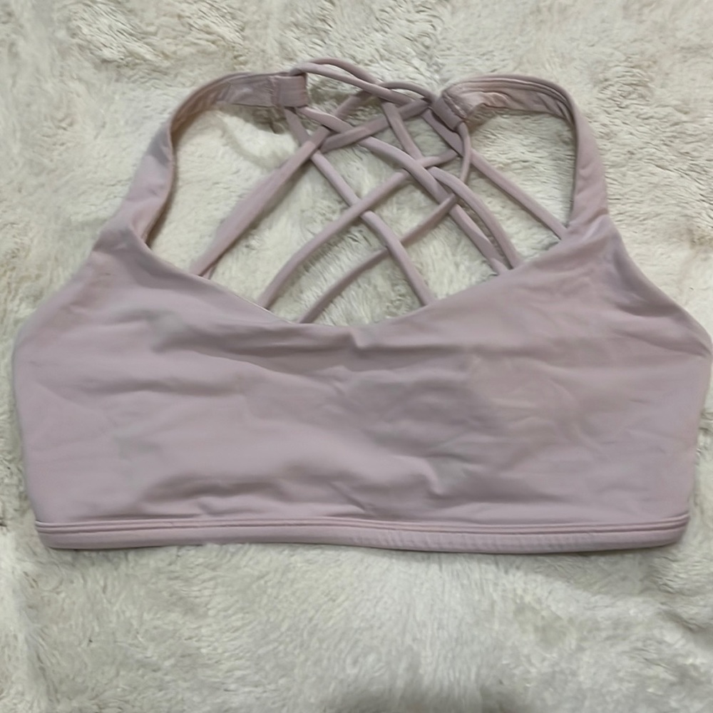 Womens Lululemon Free To Be Bra